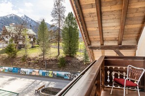 Property grounds - Room 11 double room with mountain view, balcony and Wi-Fi (Seefeld in Tirol)