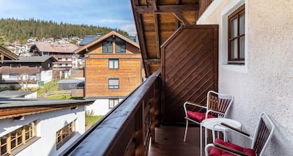 Chambre 14 (chambre double) avec vue sur la montagne, balcon et Wi-Fi