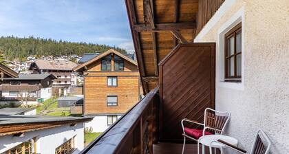 Zimmer 14 Comfort 2 St. mit Bergblick, Balkon und Wi-Fi