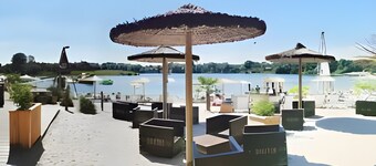 Apartment 'Nordsee' with Private Terrace, Shared Garden and Wi-Fi