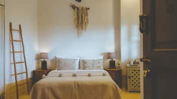 Standard-Doppelzimmer, Meerblick | 1 Schlafzimmer, Zimmersafe, Verdunkelungsvorhänge, kostenloses WLAN