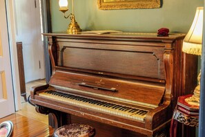 Interior - The Gould Residence (Seneca Falls)