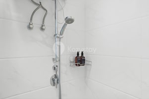 Bidet, toallas