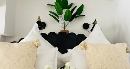 Ferienwohnung 'Charmantes Loft 2' mit Privatterrasse und Wi-Fi