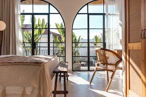 Luxury Villa, Pool View