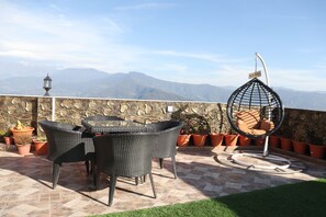 Terrace/patio - Hotel Ambrosia (Bhimeshwar)