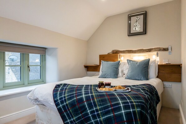 1 多间卧室、熨斗/熨衣板、WiFi、床单