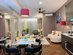 Living area - The Atrium Ampang by OKBnB - 3 min to klcc (Kuala Lumpur)