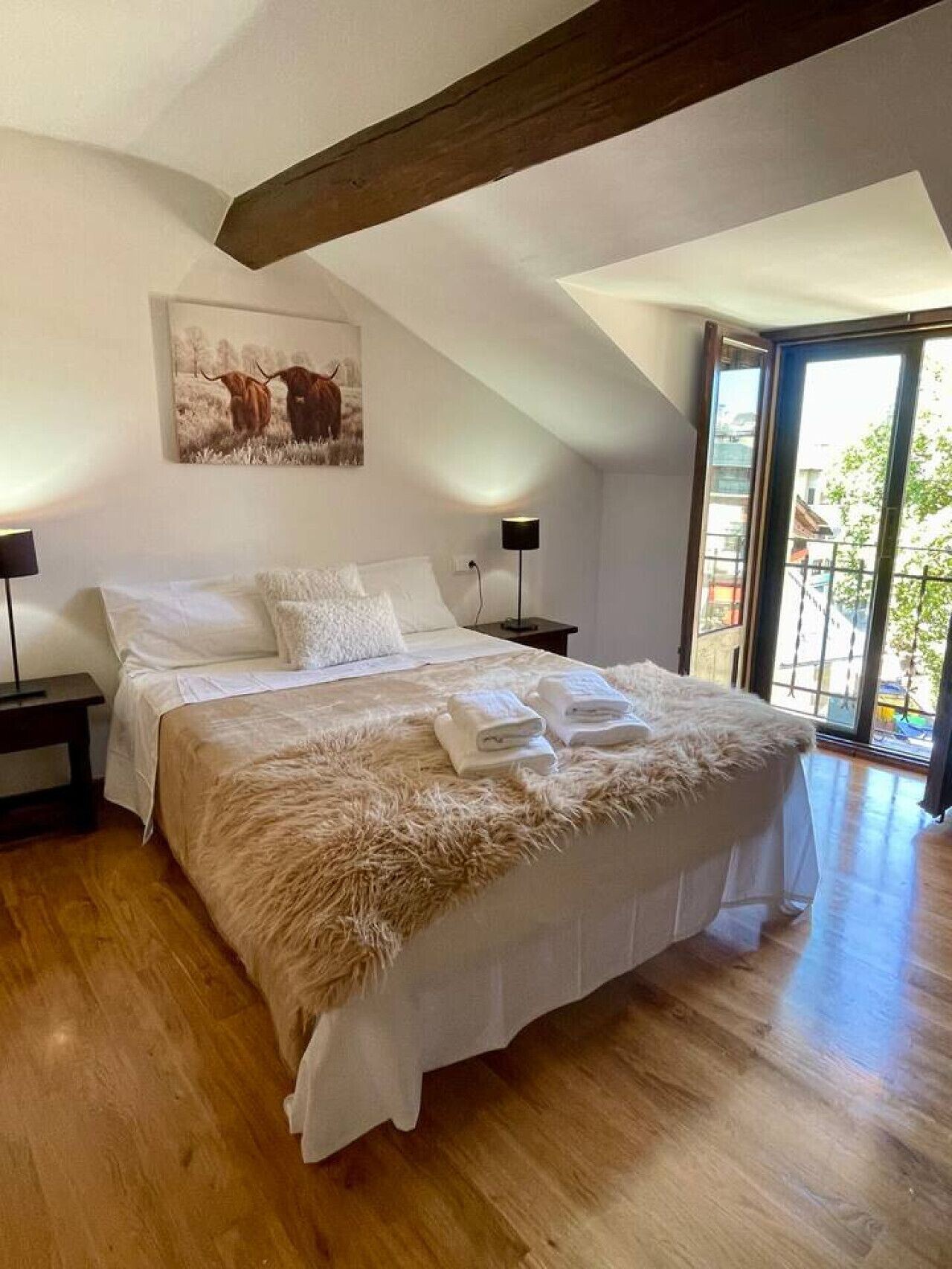 2 chambres, fer et planche à repasser, lit parapluie, Wi-Fi