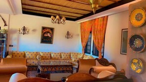 Restaurant - Les jardins yasmina (Bine el Ouidane)