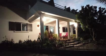 3-bedroom apartment with kitchen.