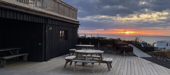 The Corner House -  a house that sleeps 10 guests  in 4 bedrooms