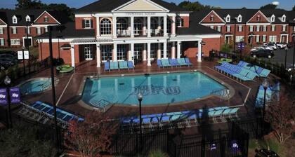 New Build! Close to HPU & Furniture Market