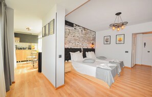 1 Schlafzimmer, Bügeleisen/Bügelbrett, Internetzugang, Bettwäsche