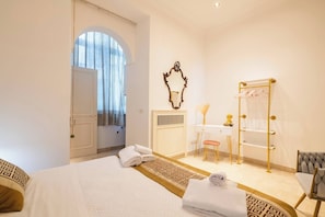 Apartment, 3 Bedrooms, Accessible, Balcony | 3 bedrooms, soundproofing