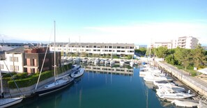 Marina/club náutico