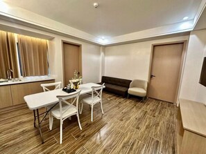 Family Suite, City View | Living area - L' ASUNCION HOTEL (Baybay City)