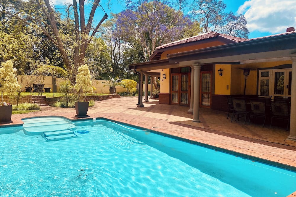 Madlula's Guesthouse