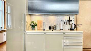 House, 2 Bedrooms, Balcony | Interior