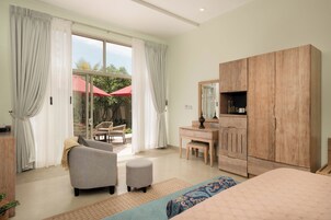 Deluxe Double Room, Ocean View | Room amenity