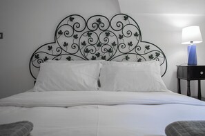 1 bedroom, iron/ironing board, travel crib, free WiFi