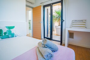 4 Schlafzimmer, Bügeleisen/Bügelbrett, kostenloses WLAN, Bettwäsche