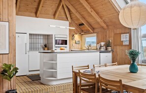 Dining - Lovely home in Hvide Sande with sauna (Hvide Sande)