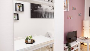 Appartement, 2 slaapkamers, balkon, uitzicht op tuin | Interieur
