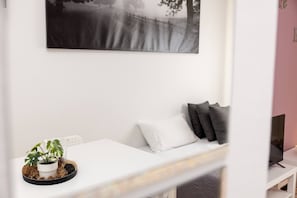 Apartment, 2 Bedrooms, Balcony, Garden View | 3 bedrooms - Meloncello House - Bologna (Bologna)