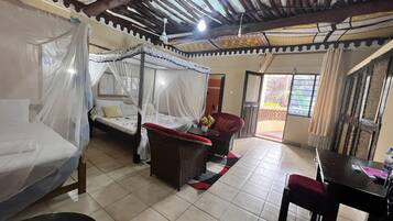 Nhà | 5 phòng ngủ, truy cập Internet không dây miễn phí, bộ trải giường