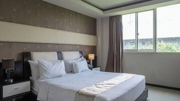 1 Schlafzimmer, Schreibtisch, WLAN, Bettwäsche