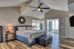 5 dormitoris, planxa i posts de planxar, wifi gratuïta i roba de llit 