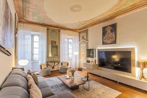 Apartamento (2 Bedrooms) | Parte interna