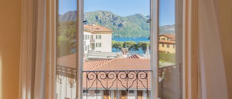 Villa (3 Bedrooms) | Vue sur le lac