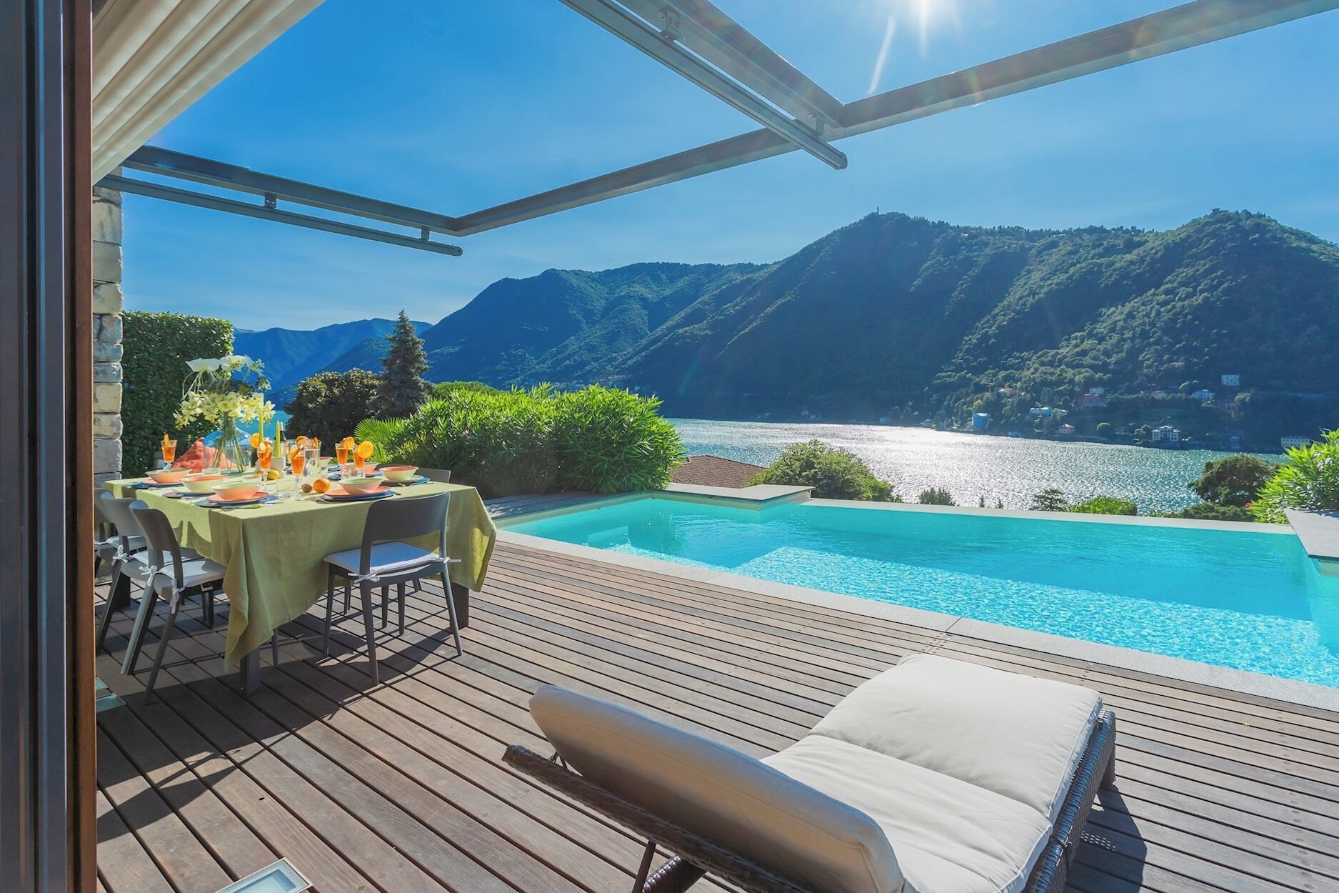 Outdoor pool, sun loungers