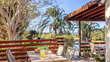 Villa (2 Bedrooms) | Exterior