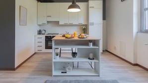 Leilighet (0 Bedroom) | Eget tekjøkken | Espressomaskin, ovn, vannkoker og høy barnestol