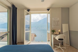 1 chambre, espace de travail pour ordinateur portable, draps fournis