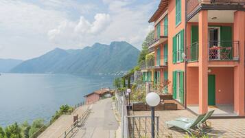 Apartment (1 Bedroom) | Terrace/patio