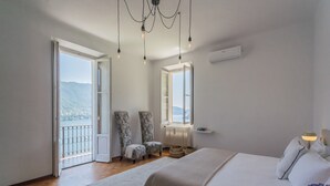 Villa (Multiple Bedrooms)