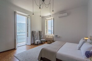 Villa (Multiple Bedrooms) | 7 bedrooms, laptop workspace, iron/ironing board, bed sheets