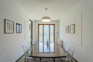 Villa (Multiple Bedrooms) | Dining room
