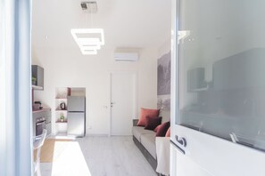 Apartment (Grey Suite) | Living area
