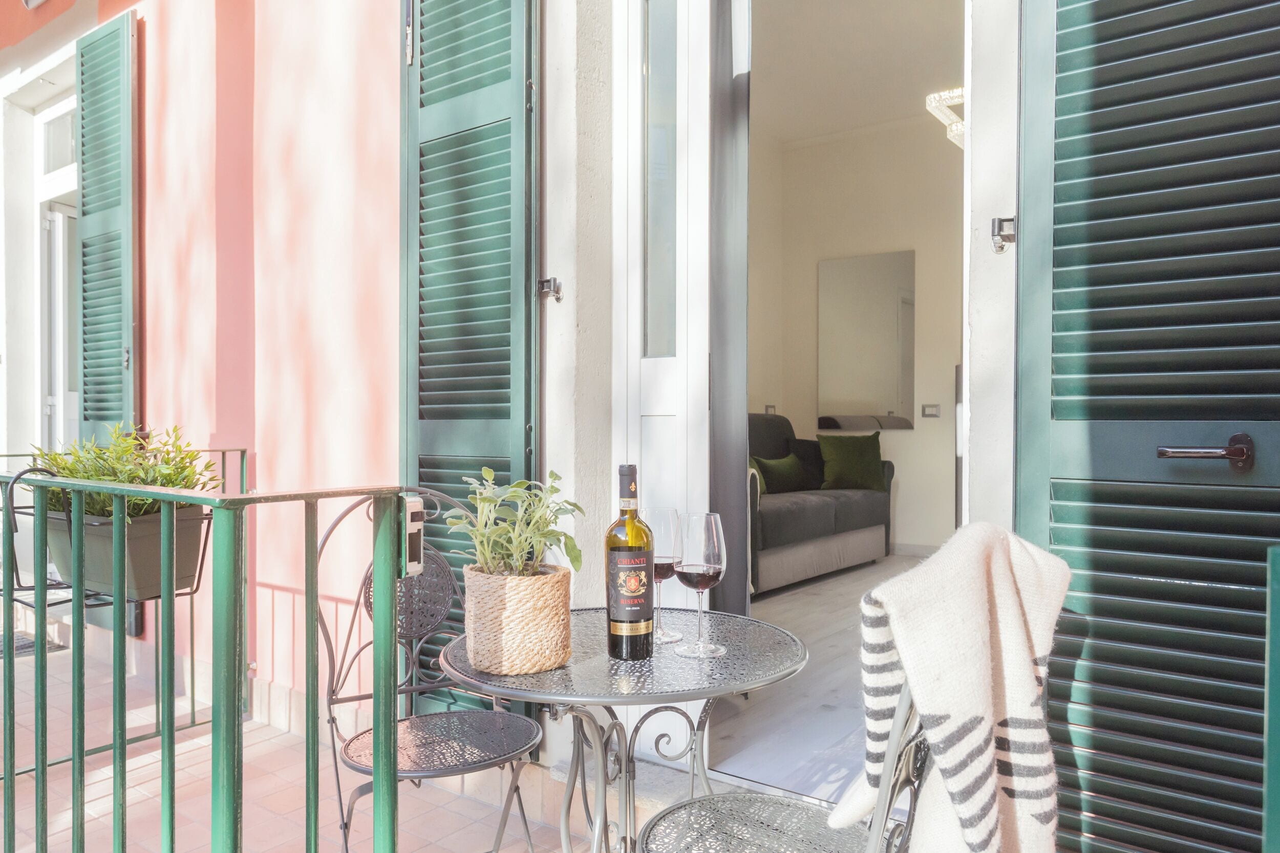 Apartment, Balcony (Green Suite) | Balcony