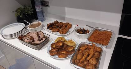 Tranquil Loughton Apartment Retreat