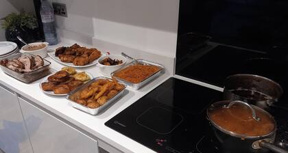 Tranquil Loughton Apartment Retreat