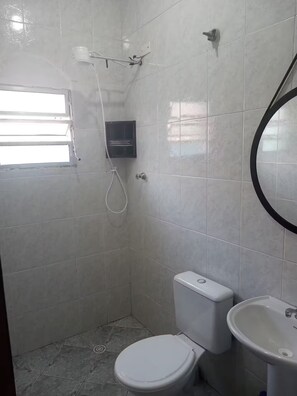Hair dryer - Quiet place, pets allowed (Balneário Flórida Mirim Mongaguá)
