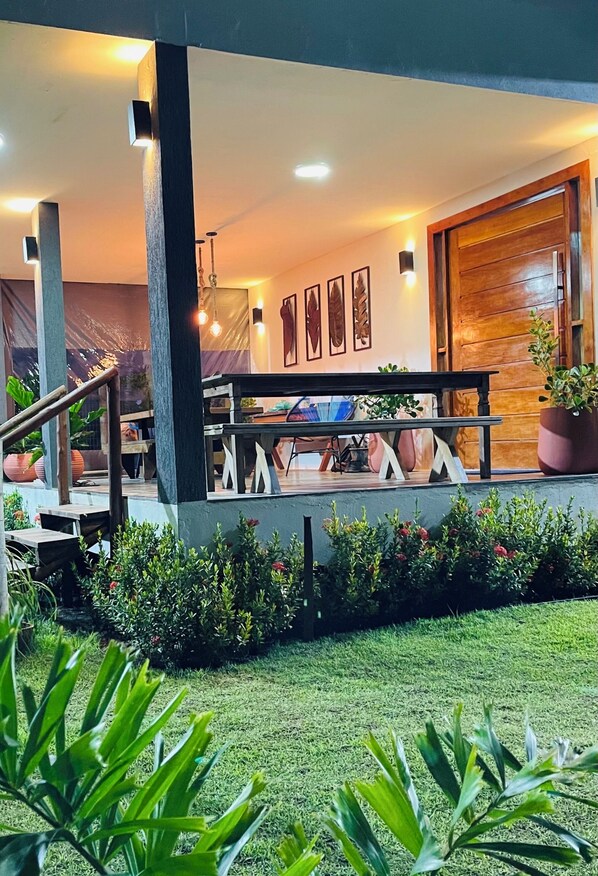 Property grounds - Sunshine Beach House - Barra Grande - Ba - House with Pool. (Maraú)