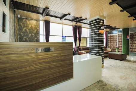 Reception. Hotel Mehraz