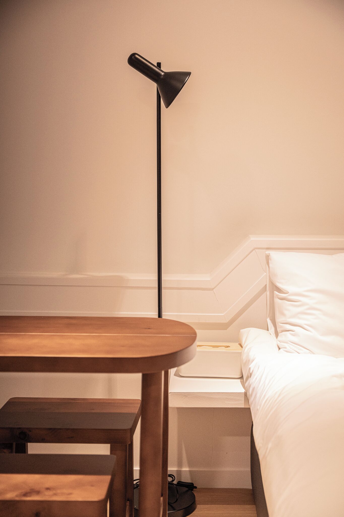 Classic Room | Desk, laptop workspace, free WiFi